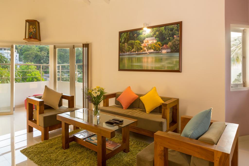 Shalom Residence Kandy Exterior photo